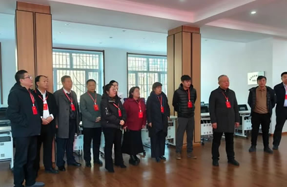 ���˴�������̮a�I�͔��ֽ����lչ��r�M���{��